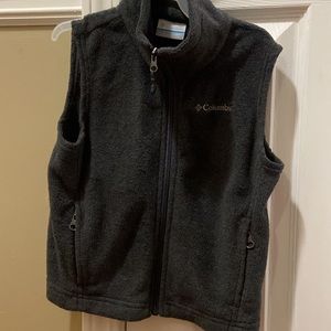 Boys Columbia Vest (fleece)-xs